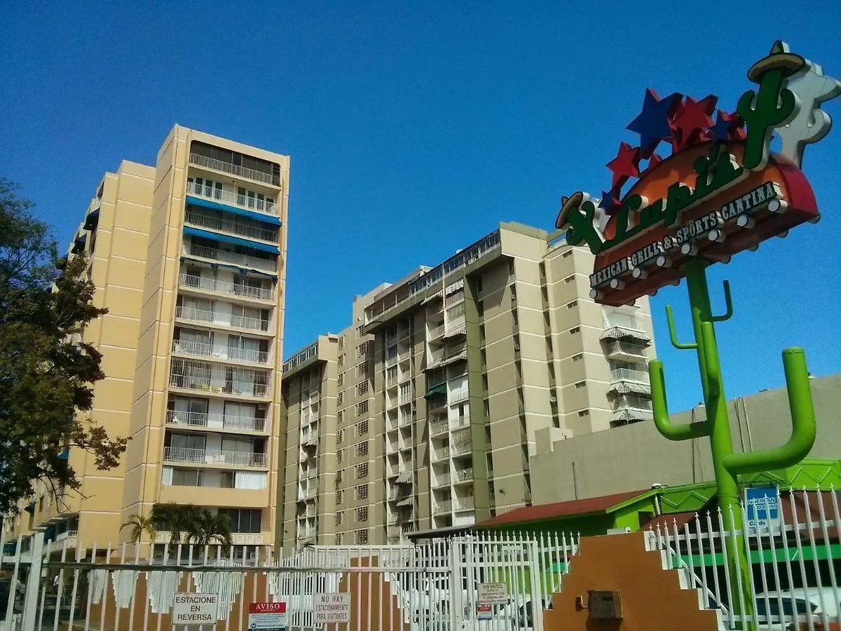 Cond. St. Tropez Apartment San Juan